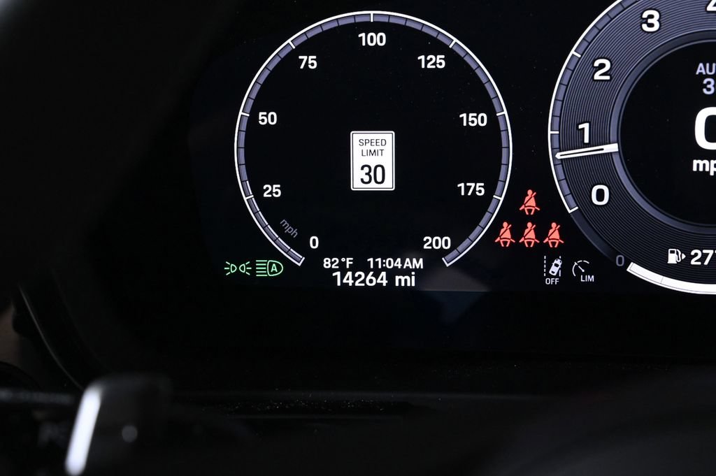 Certified 2025 Porsche Cayenne GTS AWD/4WD image 14