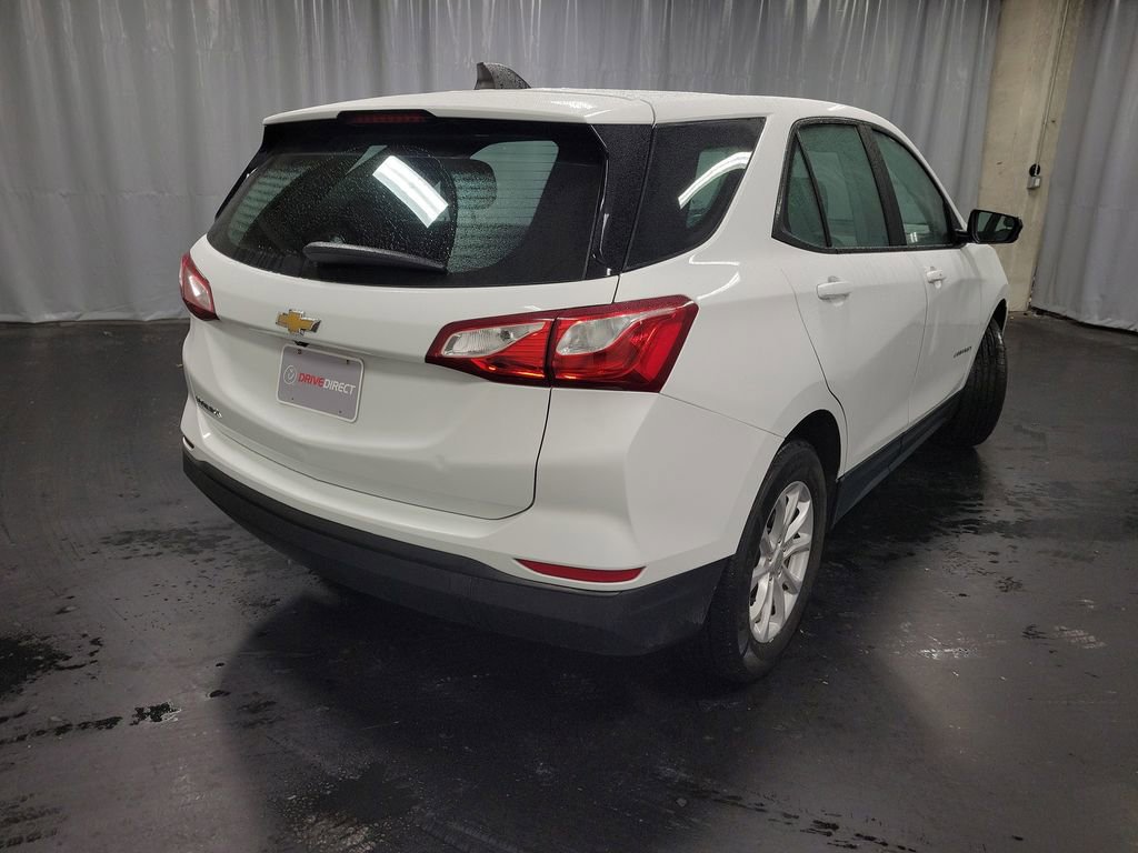 Used 2020 Chevrolet Equinox LS image 9