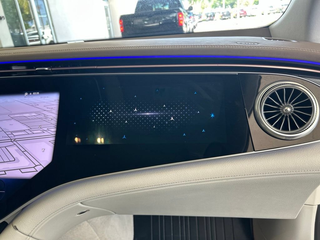 Used 2023 Mercedes-Benz EQS 580 4MATIC SUV image 26