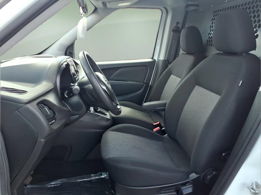 Used 2022 RAM ProMaster City Tradesman FWD image 4