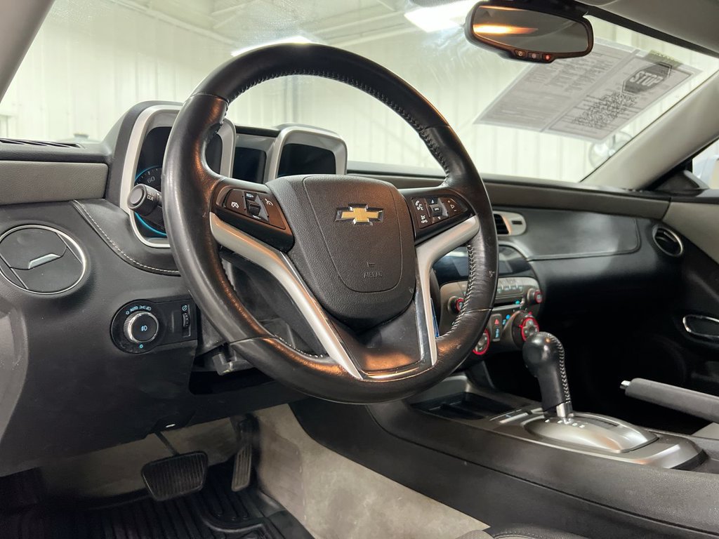 Used 2012 Chevrolet Camaro LT RWD image 10