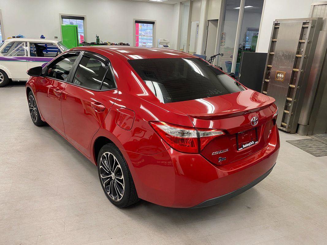 Used 2015 Toyota Corolla S image 18