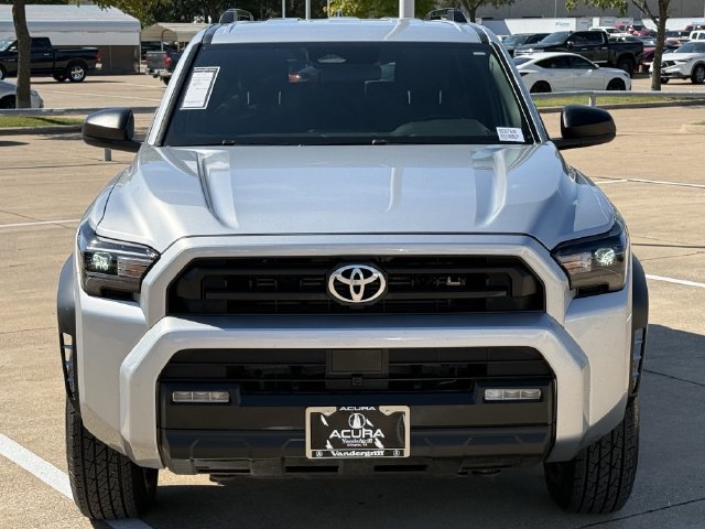 Used 2025 Toyota 4Runner SR5 AWD/4WD image 7