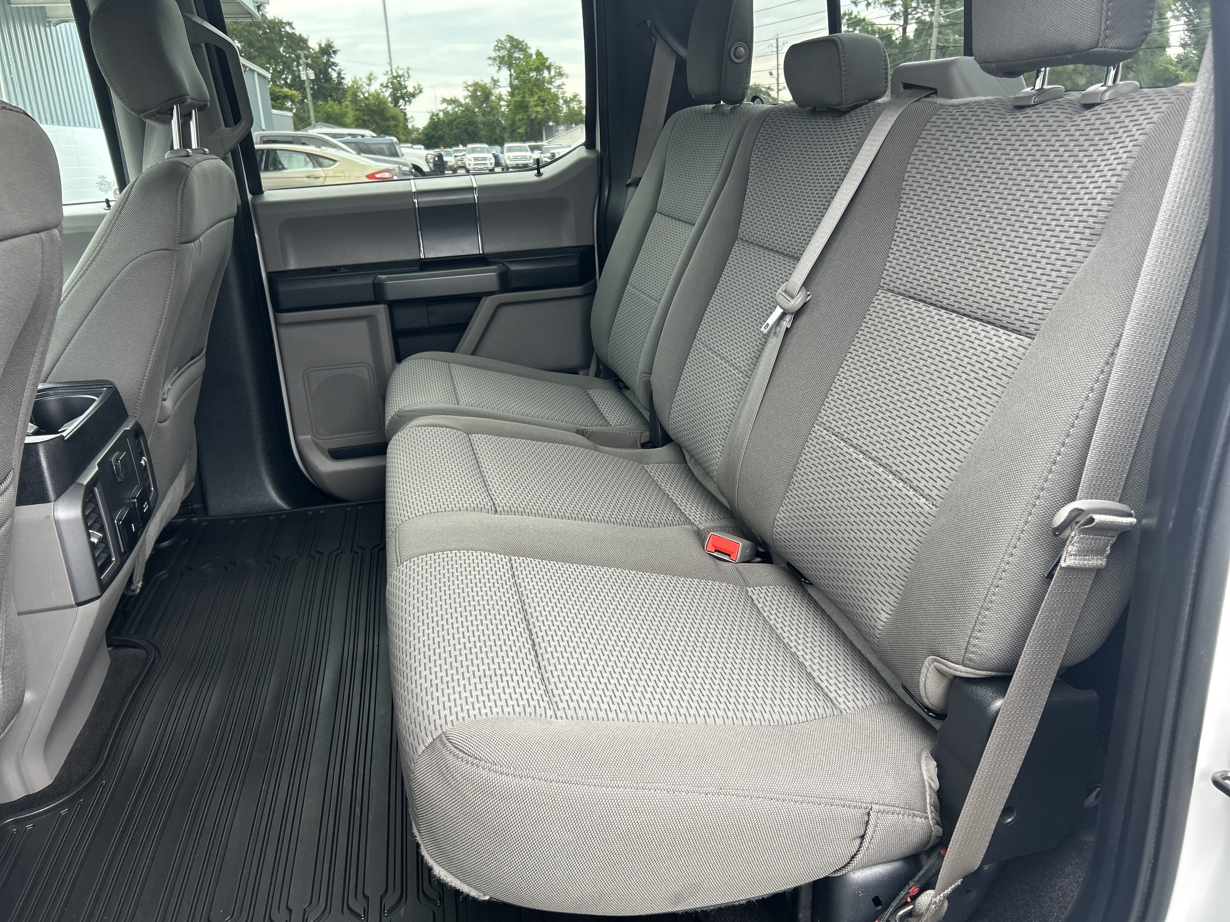 Used 2019 Ford F150 XLT w/ Equipment Group 302A Luxury AWD/4WD image 15