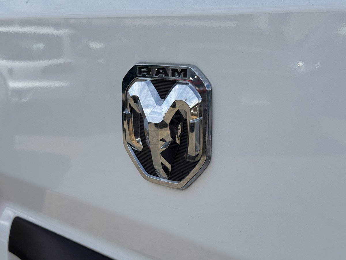 Used 2025 RAM ProMaster 2500 w/ Convenience Group FWD image 12