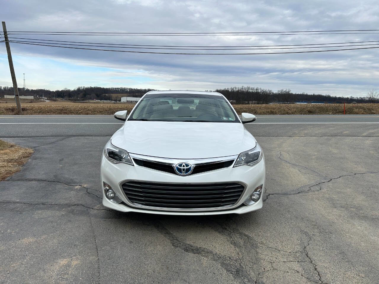 Used 2013 Toyota Avalon XLE Touring image 4