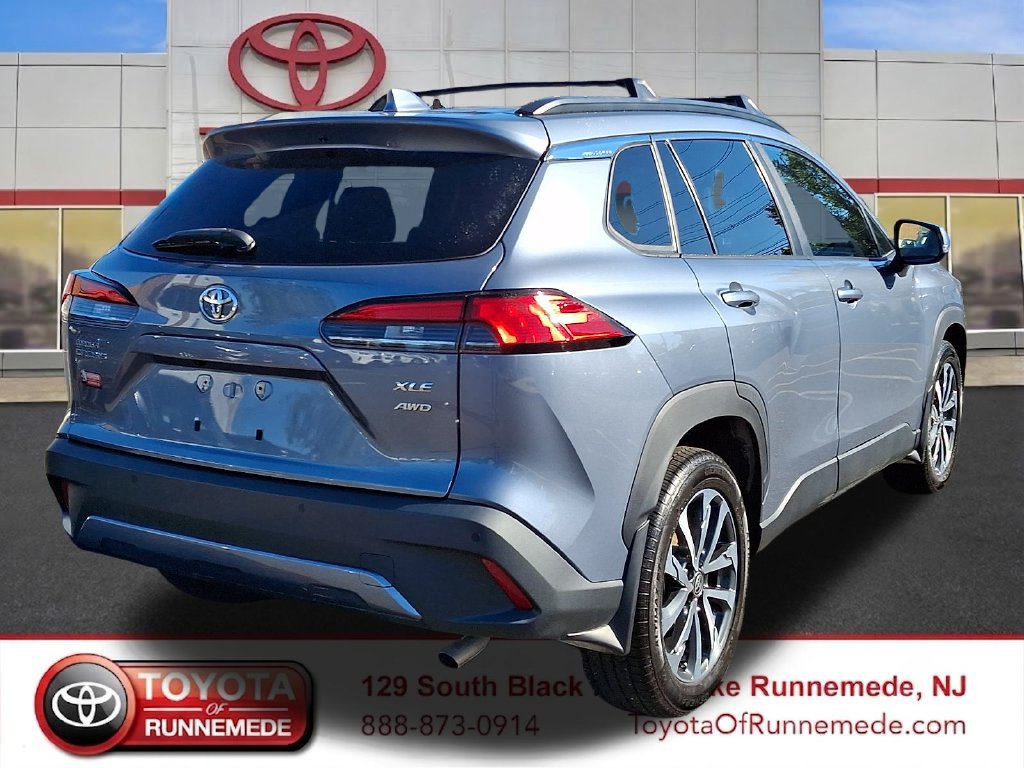 Certified 2023 Toyota Corolla Cross XLE w/ Convenience Package AWD/4WD image 6