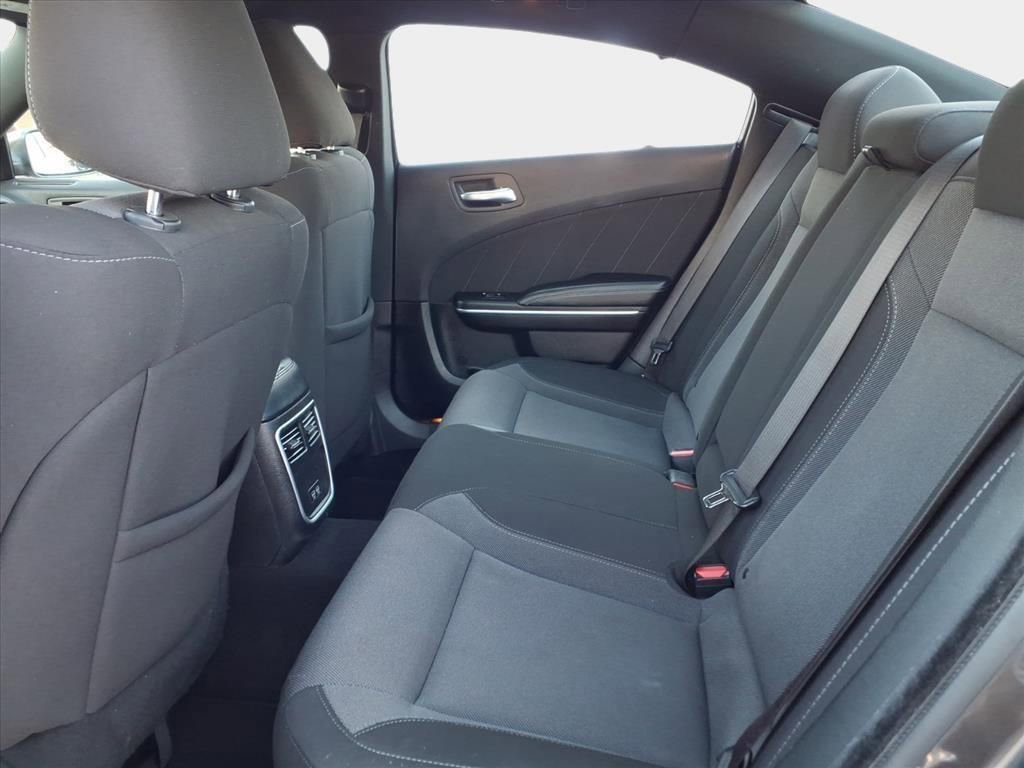 Used 2022 Dodge Charger SXT image 15