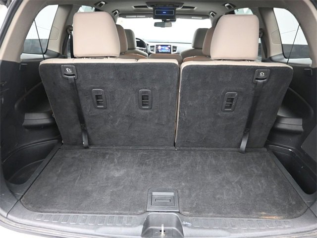 Used 2017 Honda Pilot Touring image 34