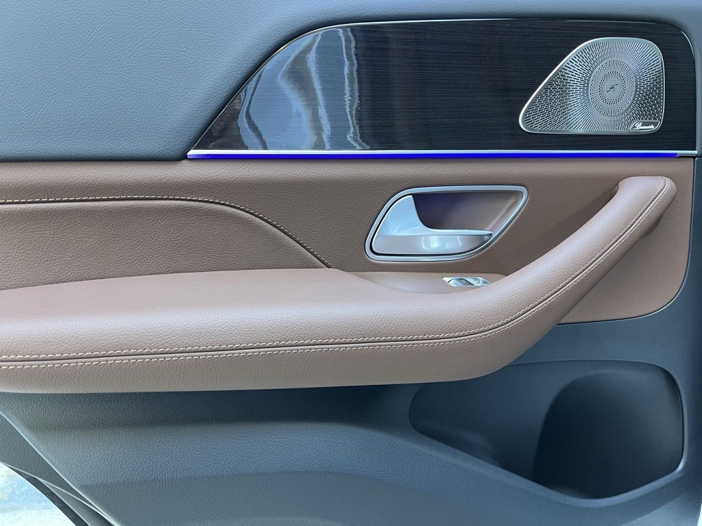 Used 2025 Mercedes-Benz GLE 450e 4MATIC image 43