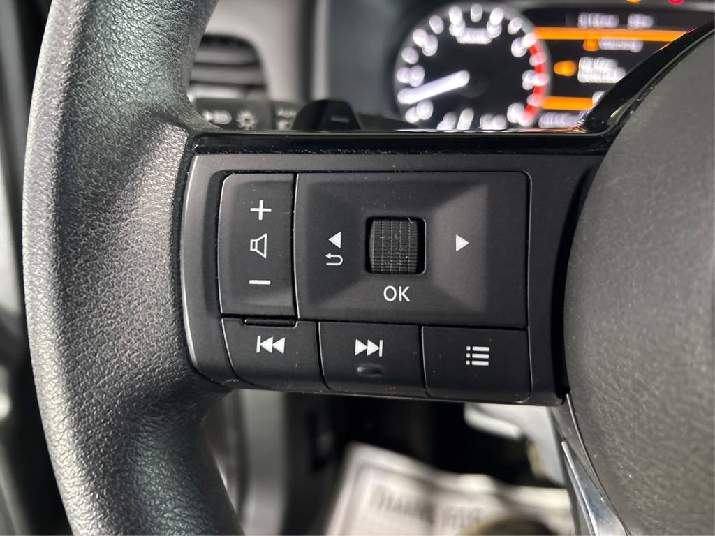 Used 2023 Nissan Rogue SV AWD/4WD image 26