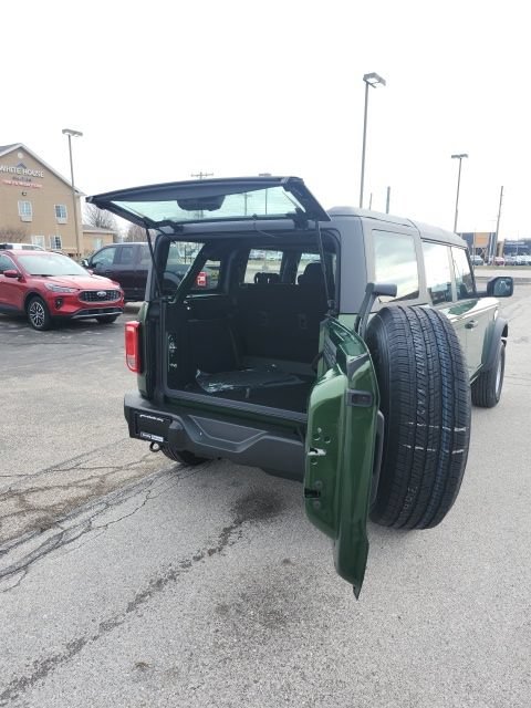 New 2025 Ford Bronco 4-Door AWD/4WD image 13