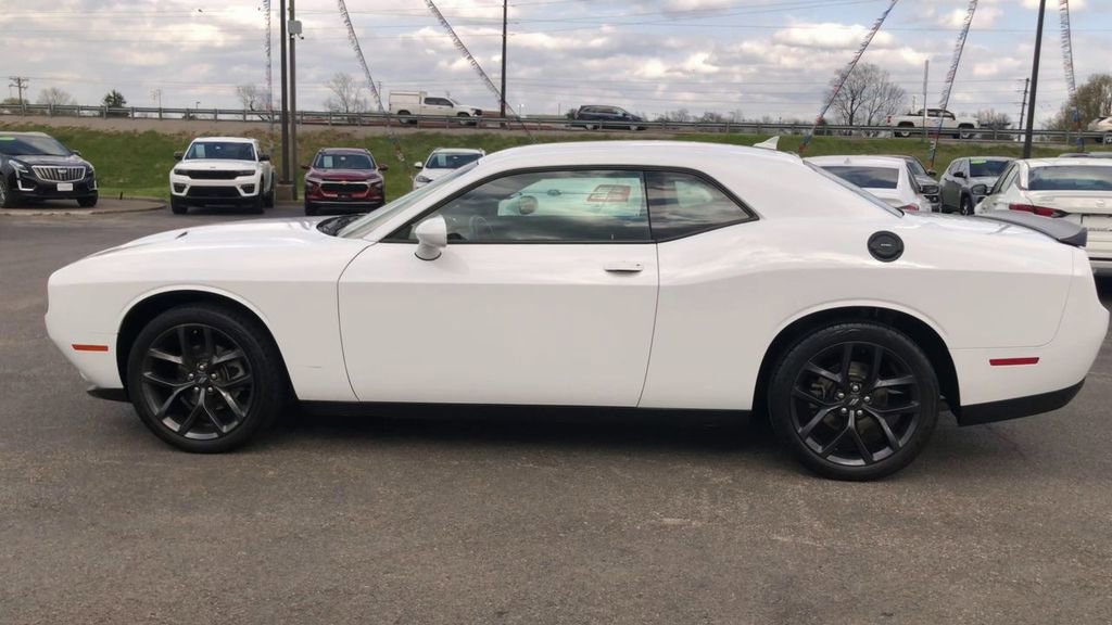Used 2021 Dodge Challenger SXT w/ Blacktop Package RWD image 4