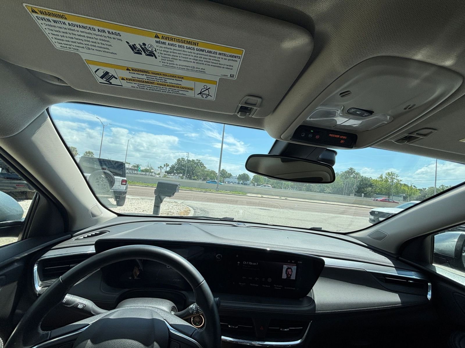 Used 2025 Buick Encore GX Preferred FWD image 35