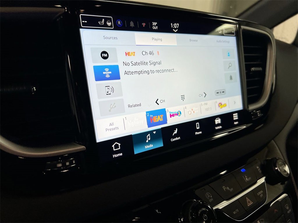 New 2025 Chrysler Voyager LX image 13