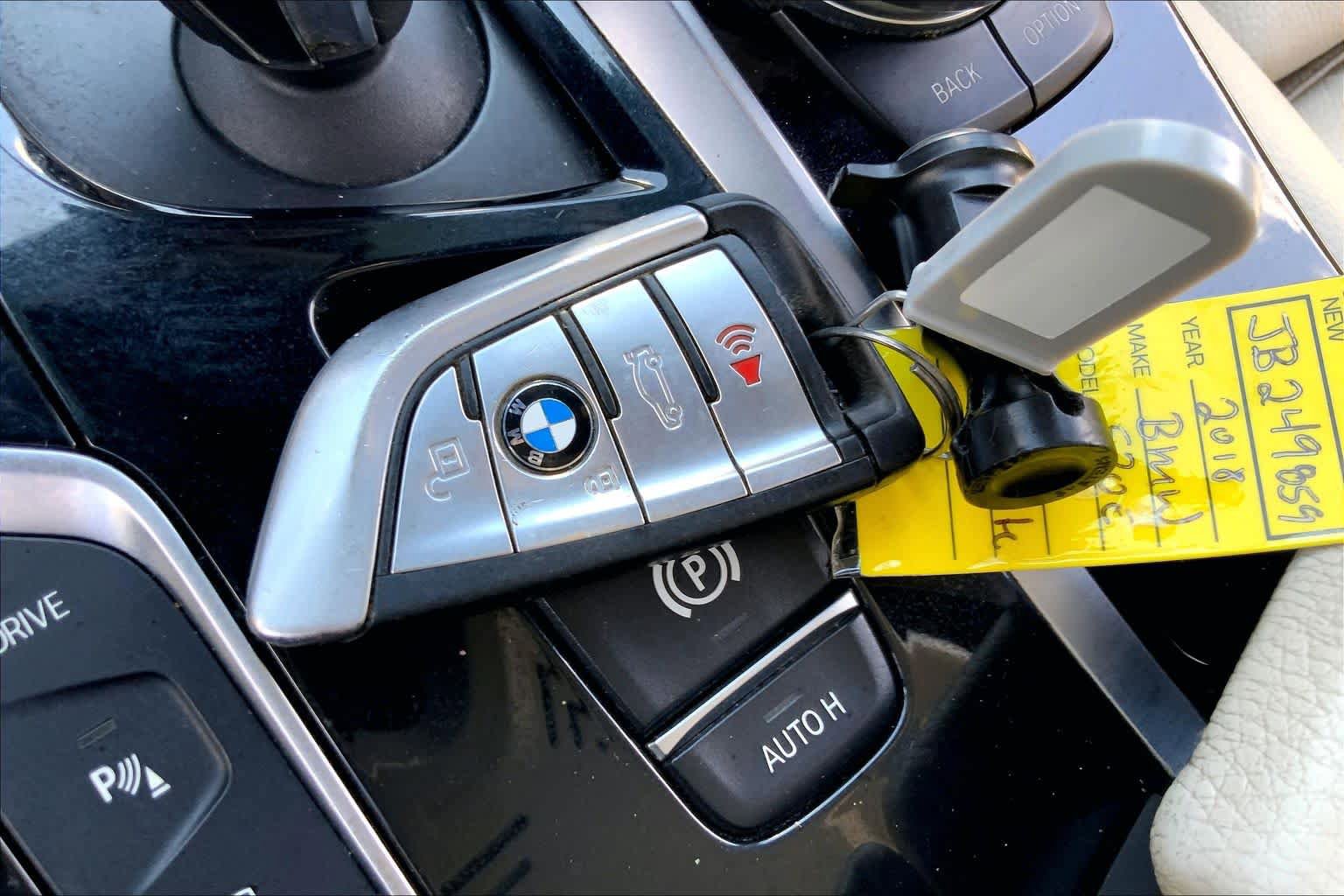Used 2018 BMW 530e RWD image 15