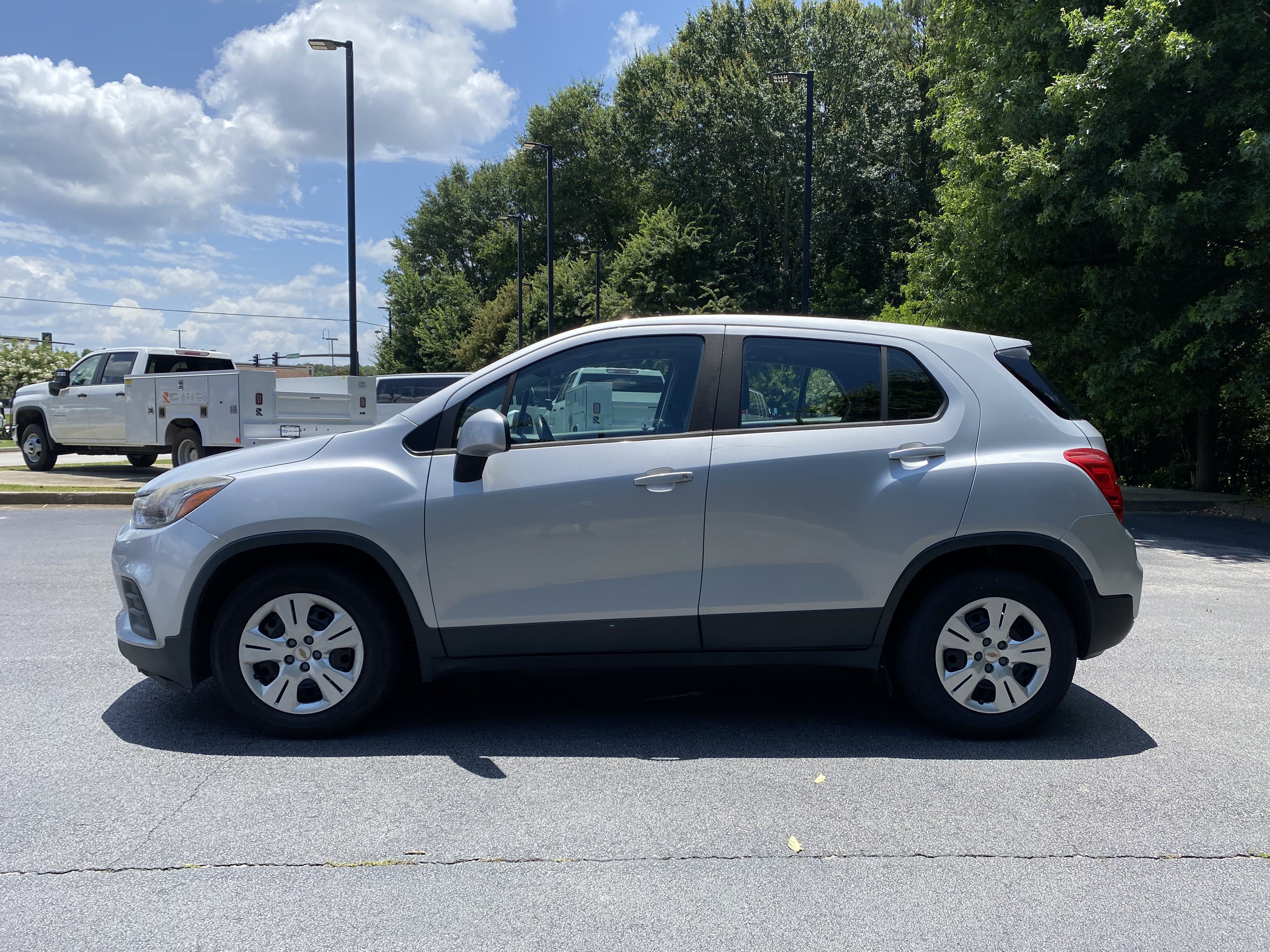 Used 2018 Chevrolet Trax LS FWD image 6