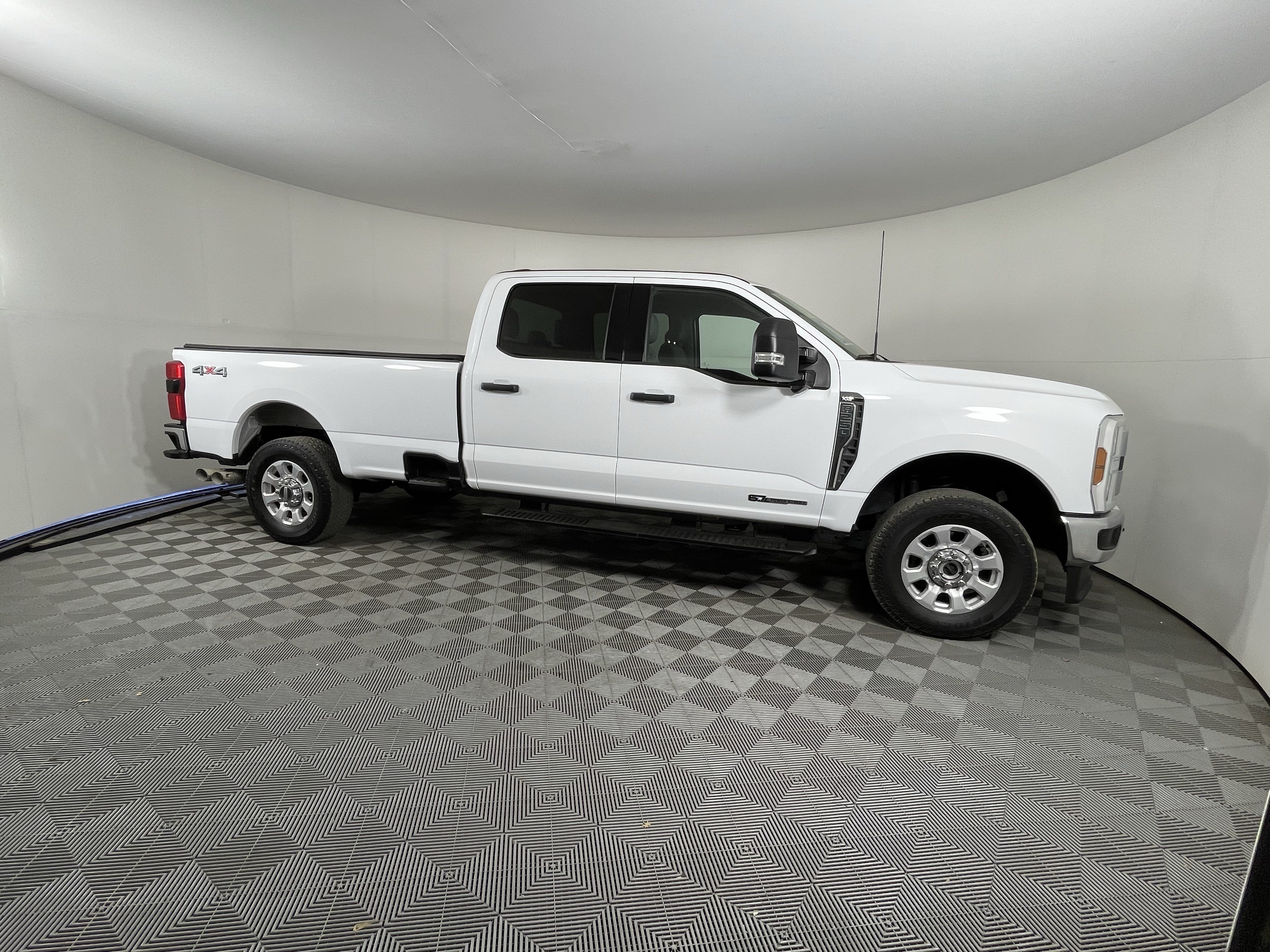 Certified 2024 Ford F250 XLT w/ 360-Degree Camera Package AWD/4WD image 5