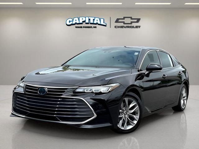 Used 2022 Toyota Avalon XLE