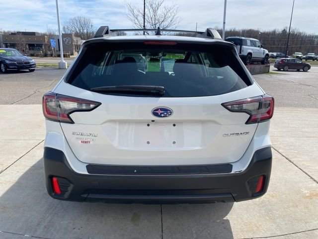 Used 2020 Subaru Outback 2.5i image 4