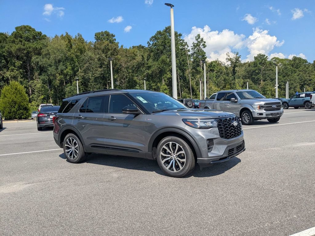 New 2027 Ford Explorer ST-Line RWD image 2