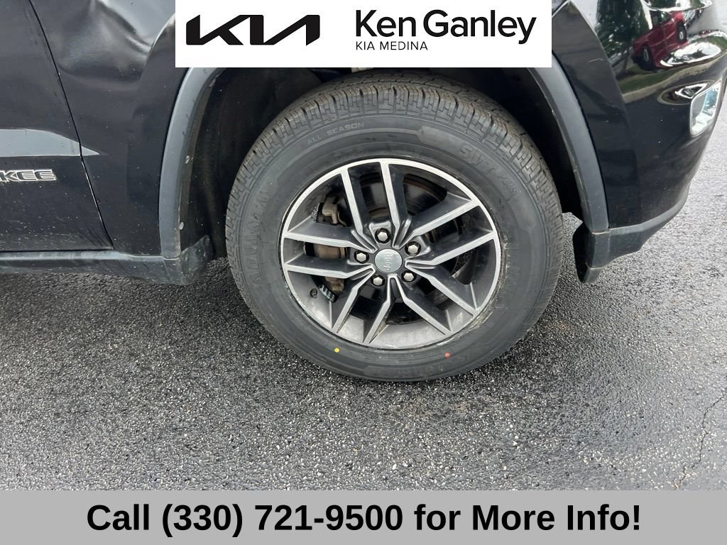 Used 2017 Jeep Grand Cherokee Limited AWD/4WD image 20