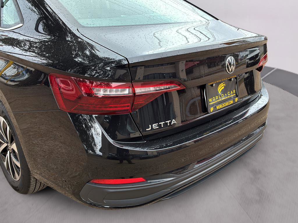 Used 2024 Volkswagen Jetta S image 35