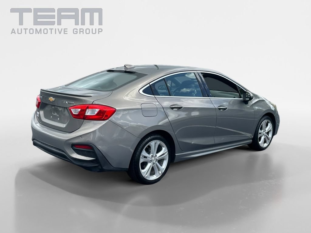 Used 2017 Chevrolet Cruze Premier FWD image 7