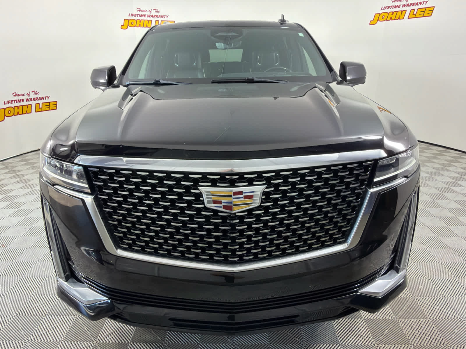 Used 2021 Cadillac Escalade ESV Premium Luxury RWD image 9