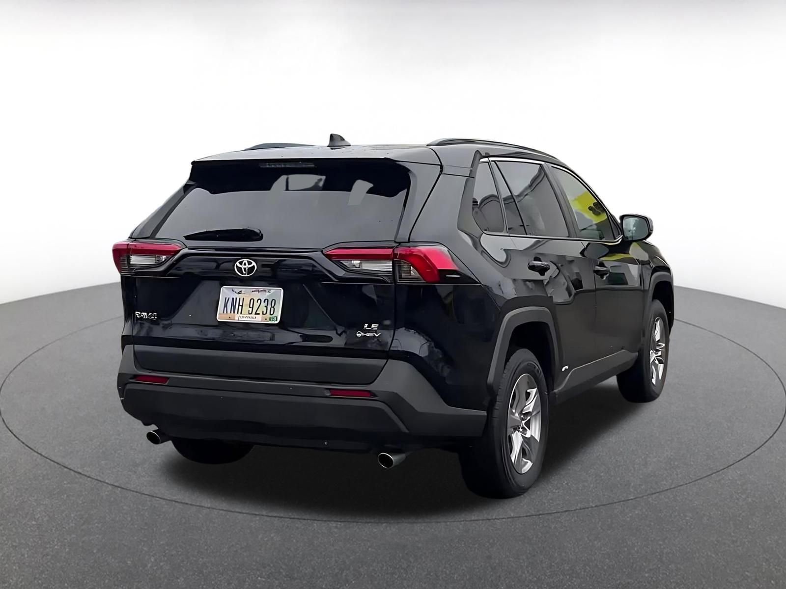 Used 2025 Toyota RAV4 LE image 14