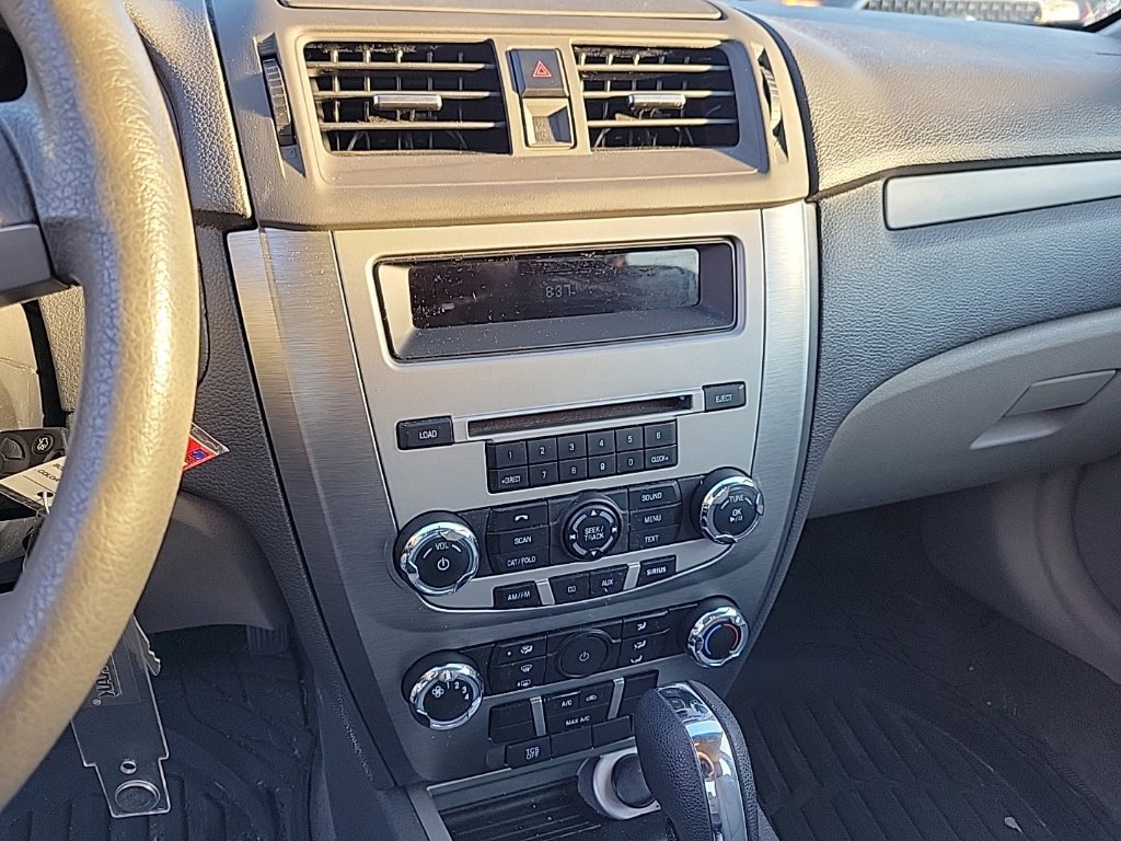 Used 2012 Ford Fusion SE FWD image 8