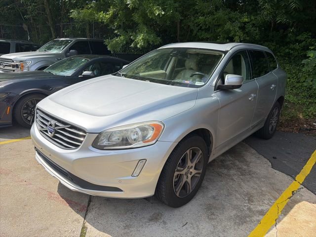 Used 2015 Volvo XC60 T6 Platinum AWD/4WD video 1
