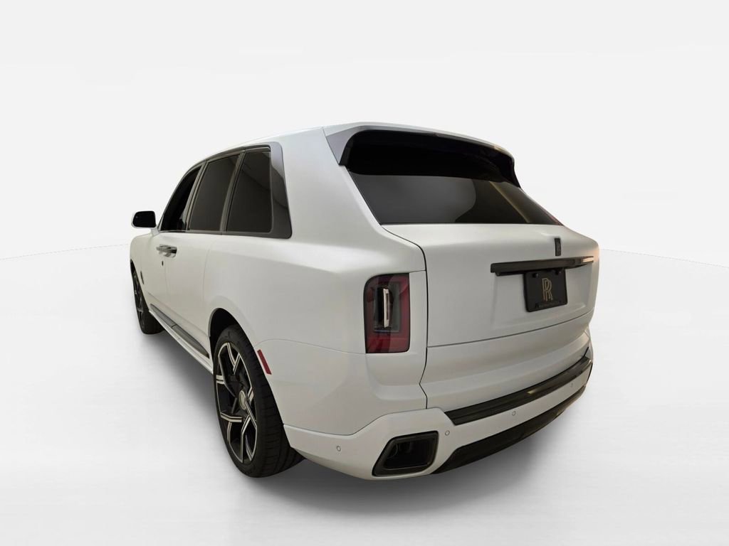 Certified 2026 Rolls-Royce Cullinan Black Badge AWD/4WD image 10
