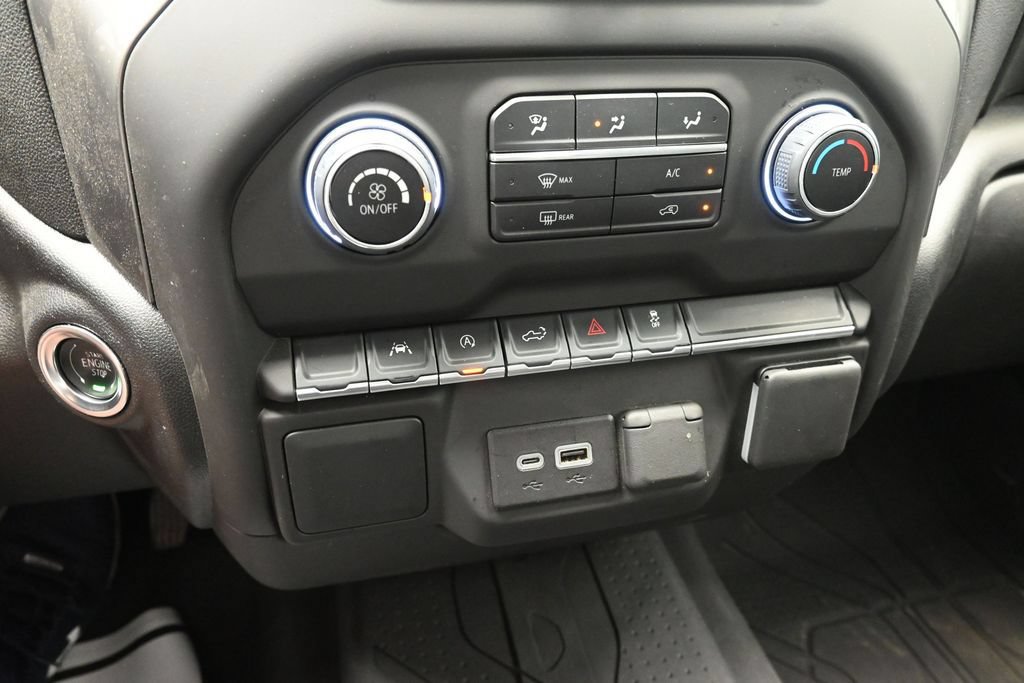 Used 2025 Chevrolet Silverado 1500 Custom AWD/4WD image 38