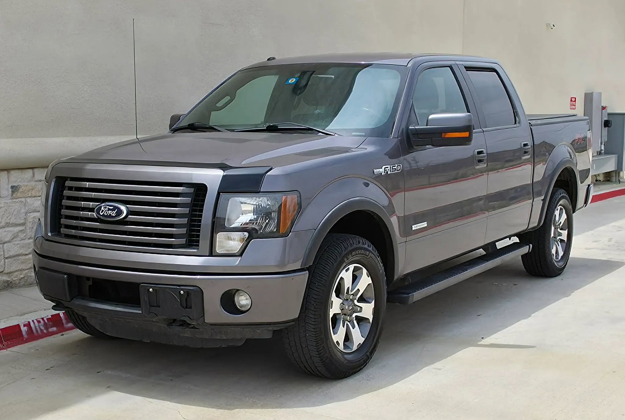 Used 2012 Ford F150 FX4 w/ FX Luxury Pkg AWD/4WD image 7