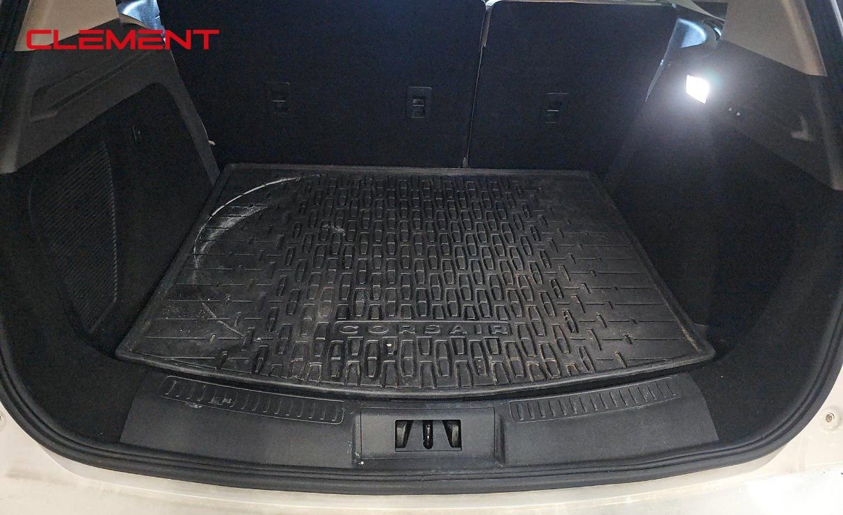 Used 2022 Lincoln Corsair Reserve w/ Elements Package image 16