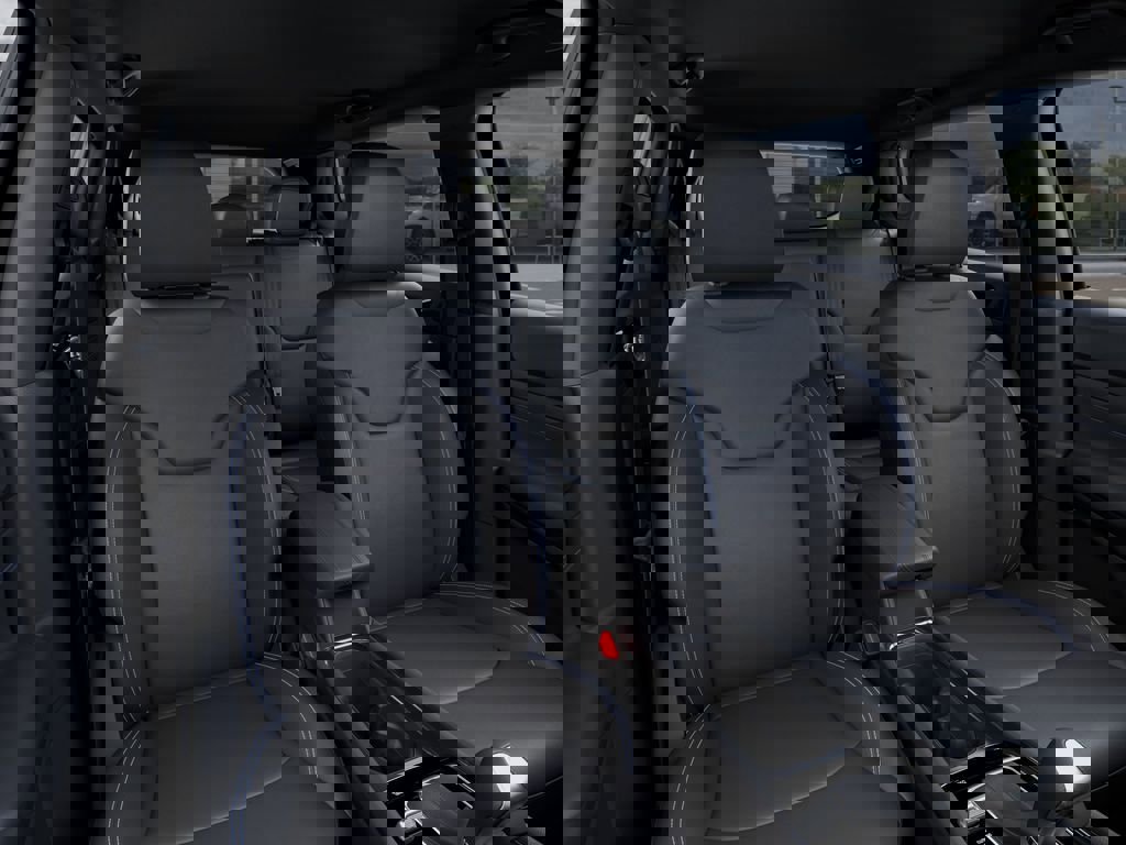 New 2026 Jeep Compass Limited image 16