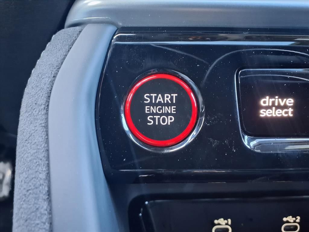 New 2025 Audi SQ5 Premium Plus image 17