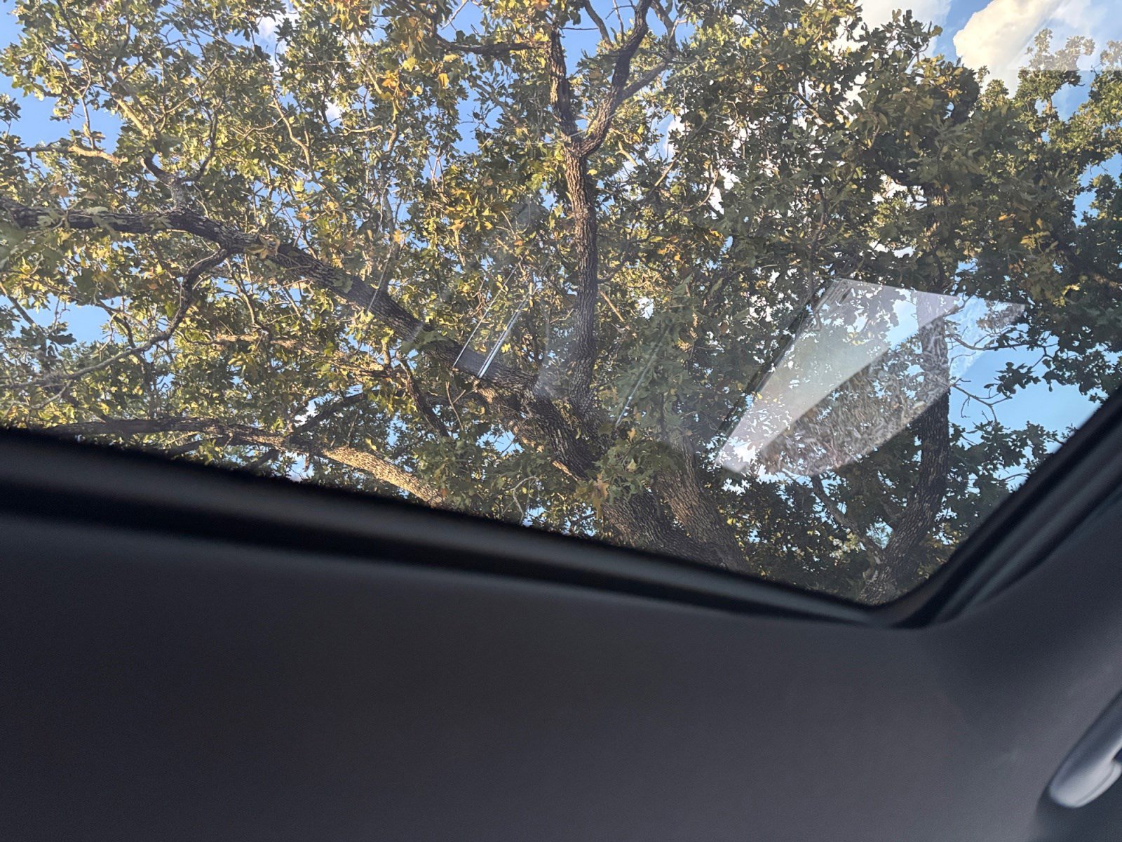 Used 2024 Genesis GV70 3.5T Sport image 19