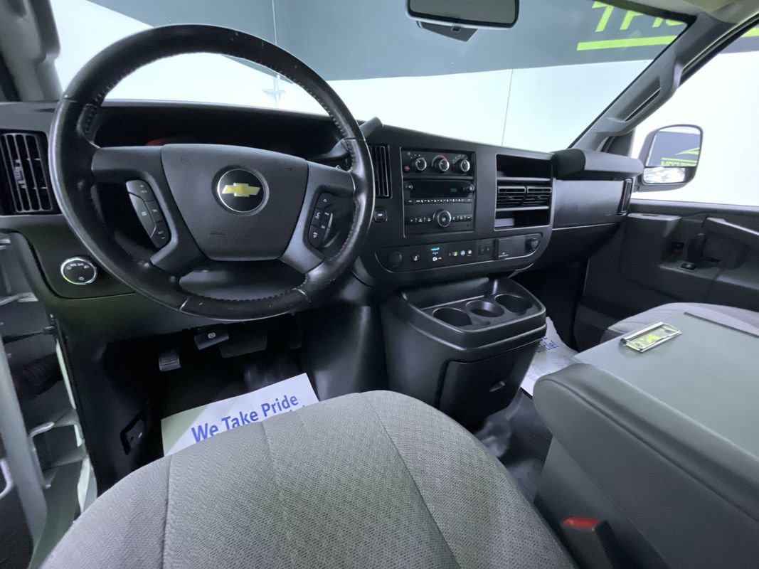 Used 2021 Chevrolet Express 2500 w/ Driver Convenience Package image 17