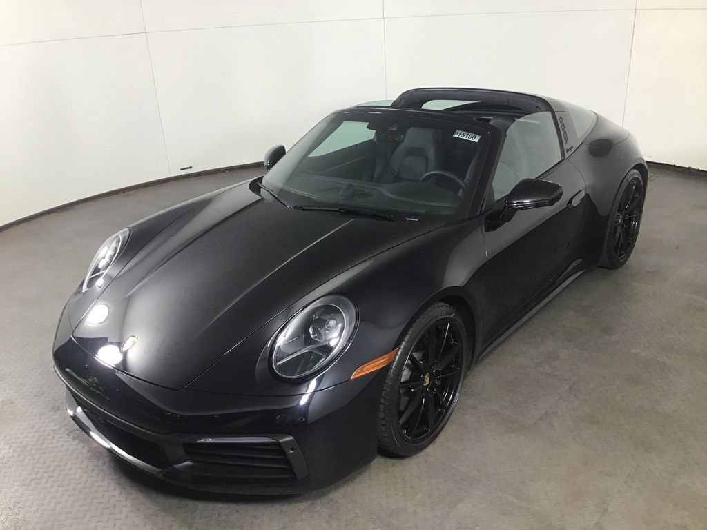 Certified 2024 Porsche 911 Targa 4 AWD/4WD image 27