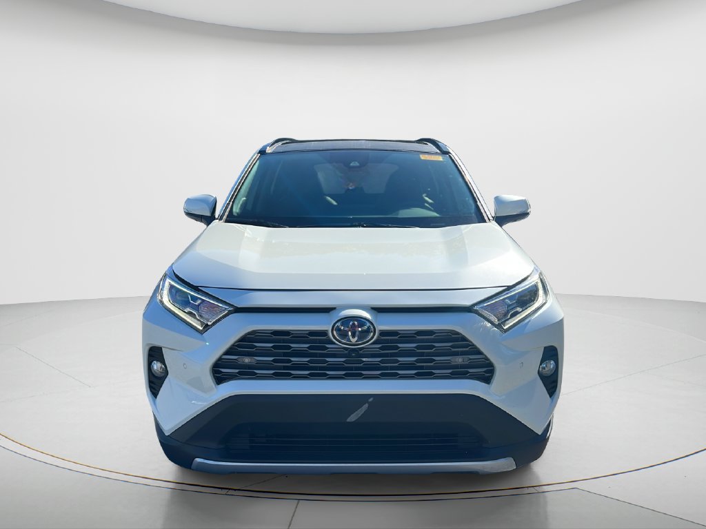 Used 2021 Toyota RAV4 Limited AWD/4WD image 2
