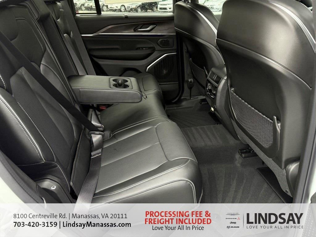 New 2025 Jeep Grand Cherokee Overland w/ Adv Protech Group III image 13