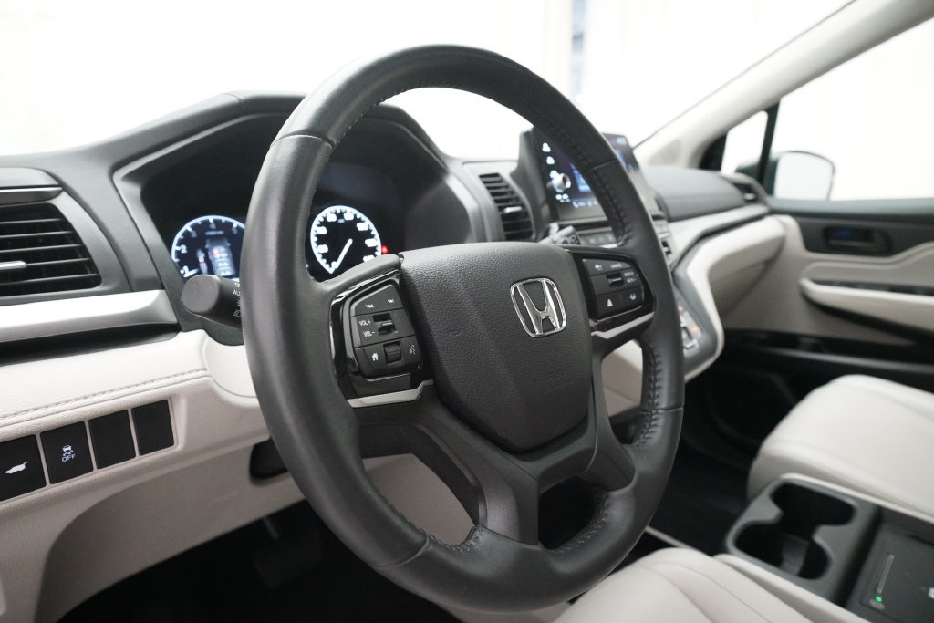 Certified 2025 Honda Odyssey EX-L image 8