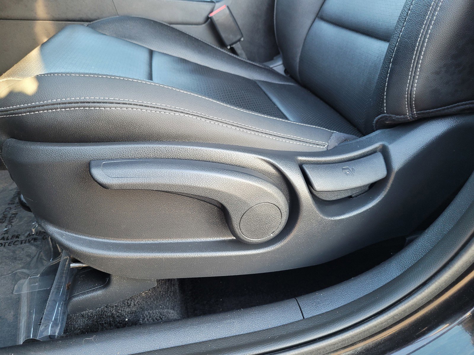 Used 2020 Kia Sportage S image 11