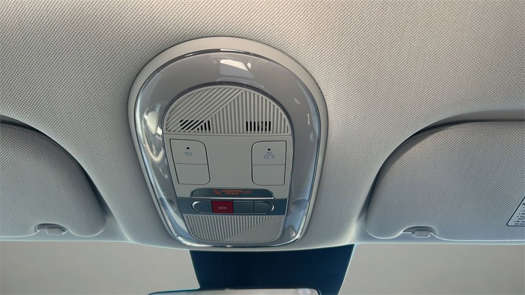 Certified 2025 Hyundai Ioniq 5 SE image 29
