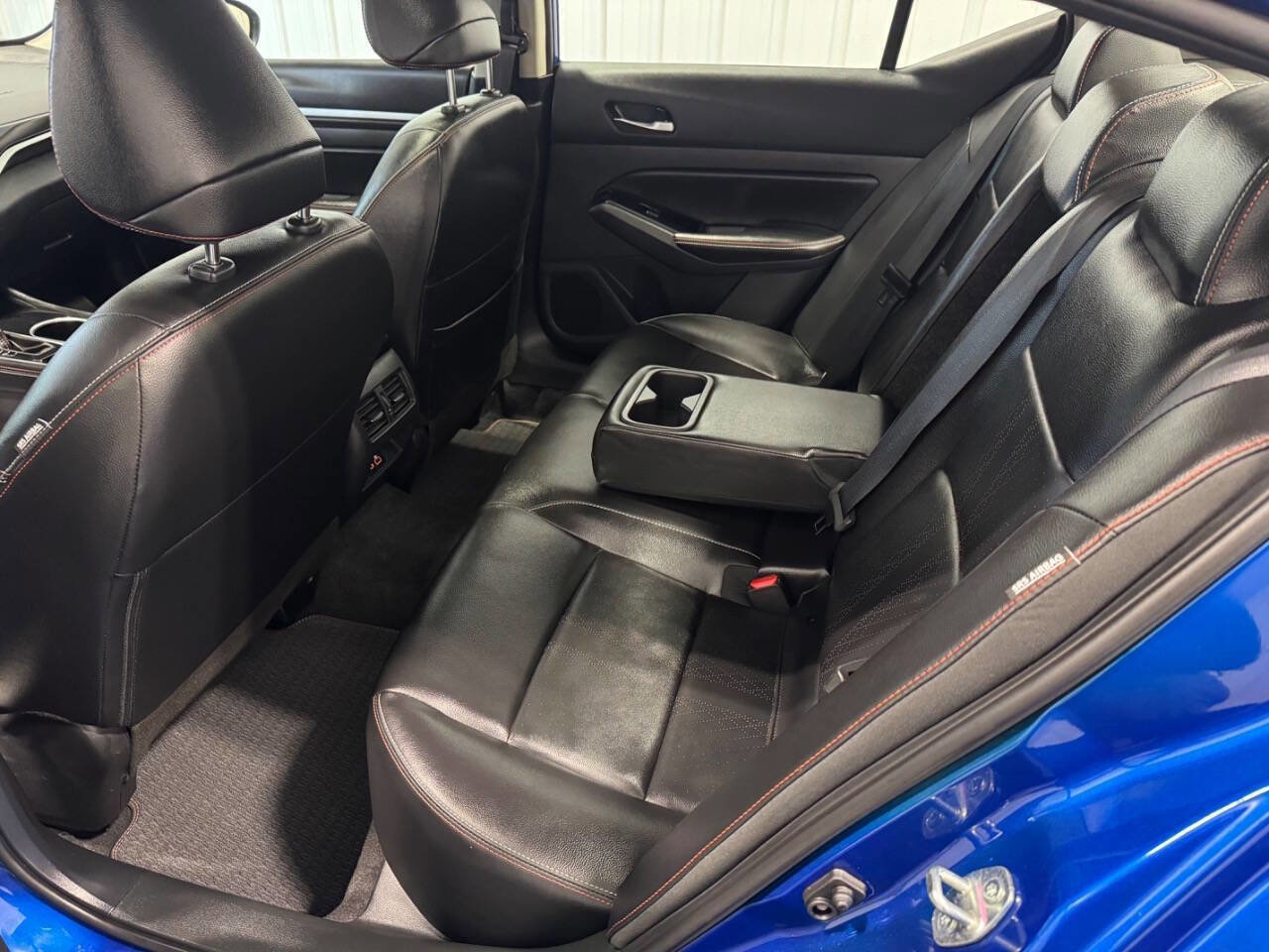 Used 2025 Nissan Altima 2.5 SR image 15