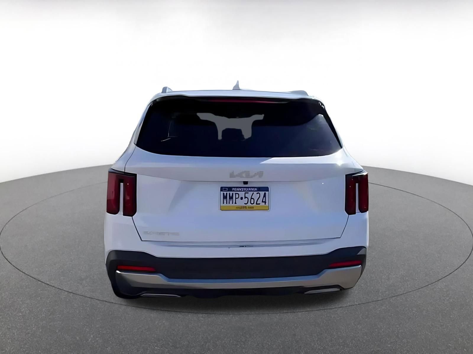 Used 2024 Kia Sorento S image 12