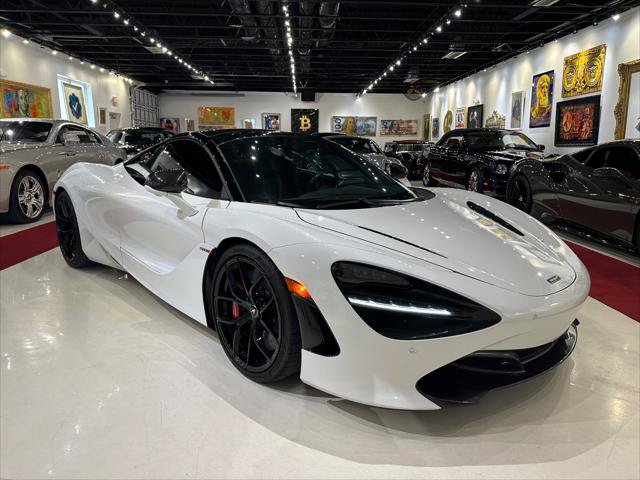 Used 2020 McLaren 720S Luxury RWD image 1