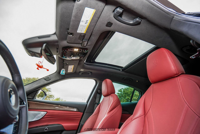 Used 2023 Maserati Grecale Modena image 36